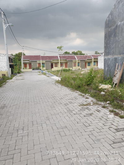 foto posisi tengah perumahan Gilih Asri Residence