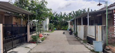 foto posisi tengah perumahan Perumahan Kauman Regency