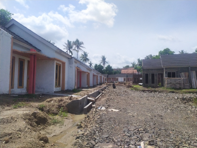 foto posisi tengah perumahan GRIYA DRINGO ESTATE