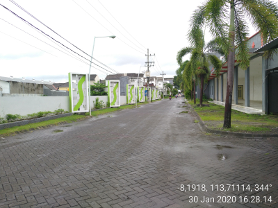 foto posisi tengah perumahan D' KEBONSARI VILLAGE