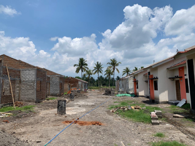 foto posisi tengah perumahan JAYSAN HARMONI RESIDENCE