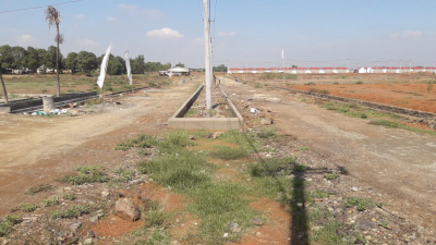 foto posisi tengah perumahan MAHKOTA REGENCY 2