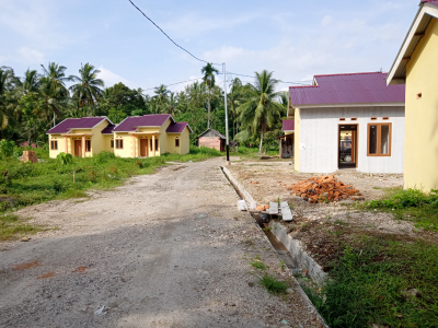 foto posisi tengah perumahan TATA DEWI RESIDENCE 2