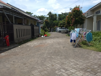 foto posisi tengah perumahan SUKOWONO RESIDENCE