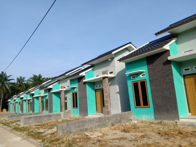 foto posisi tengah perumahan Griya Rizqy Residence 4