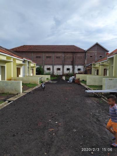 foto posisi tengah perumahan CAHAYA RESIDENCE