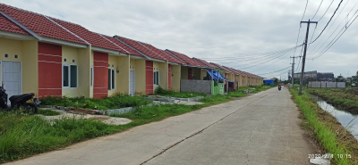 foto posisi tengah perumahan Karang Anyar Residence