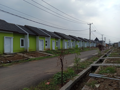 foto posisi tengah perumahan pesona permata hijau 2