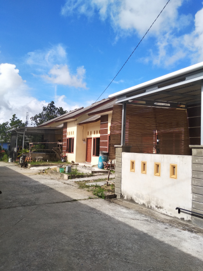 foto posisi tengah perumahan Lingga Jaya Residence