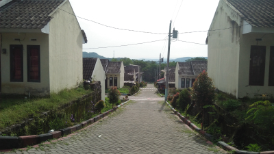 foto posisi tengah perumahan Perumahan Bukit Pringapus