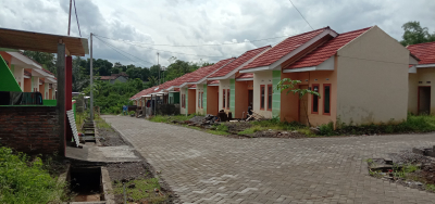 foto posisi tengah perumahan BUMI NEIKARTA