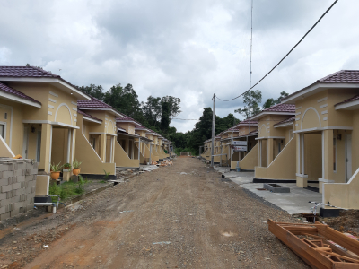 foto posisi tengah perumahan Linda Regency 8