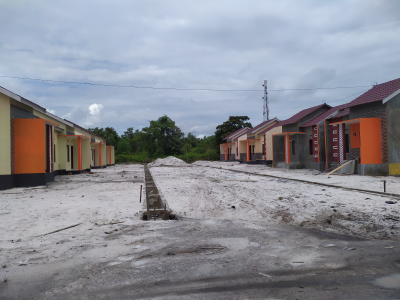 foto posisi tengah perumahan BUKIT INDAH PERMAI