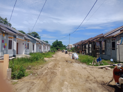 foto posisi tengah perumahan GREEN REGENCY 2