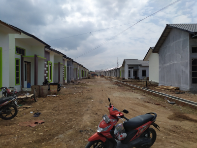 foto posisi tengah perumahan TIBANG 2 RESIDENCE