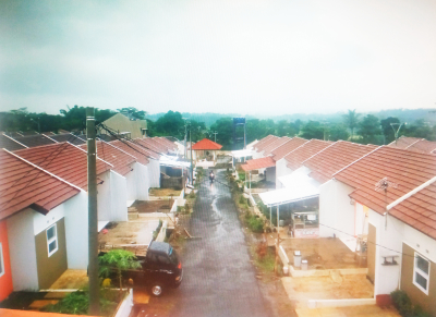 foto posisi tengah perumahan KARISMA RESIDENCE BANYURESMI