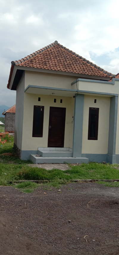 foto posisi tengah perumahan Puri Pertama Regency