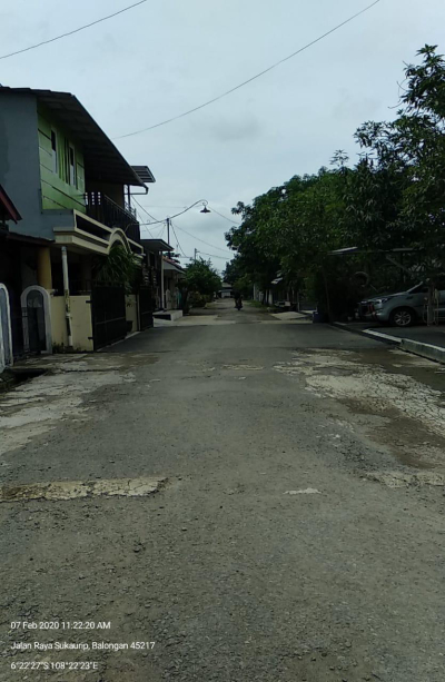 foto posisi tengah perumahan Griya Patra Laksana