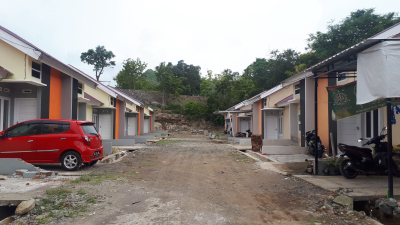 foto posisi tengah perumahan MANGKAWANI RESIDENCE