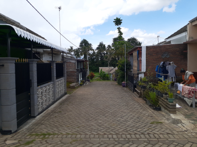 foto posisi tengah perumahan Turen Indah Regency