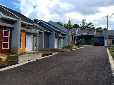 foto posisi tengah perumahan Utama Residence