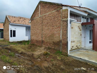 foto posisi tengah perumahan Manville regency