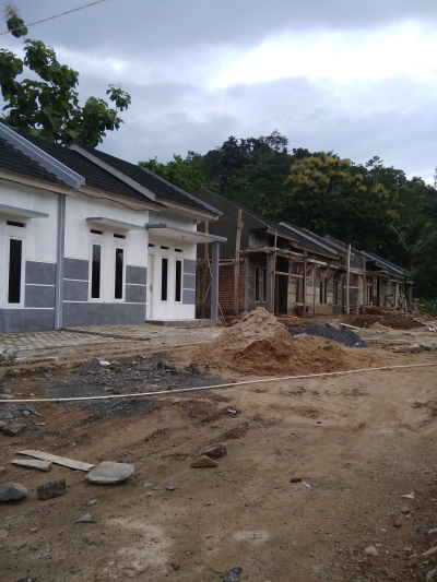 foto posisi tengah perumahan VILLA SAKTI RESIDENCE