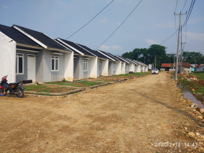 foto posisi tengah perumahan TAMAN MUTIARA INDAH