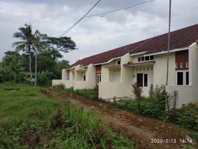 foto posisi tengah perumahan Perum Delima Village