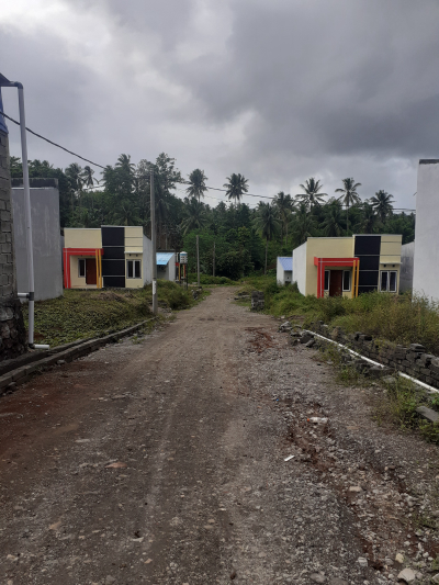 foto posisi tengah perumahan MERPATI KIMA VILLAGE