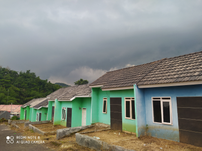 foto posisi tengah perumahan Griya Parahyangan Cilaja
