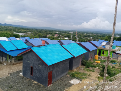 foto posisi tengah perumahan BUKIT EMAS WEKATIMUN