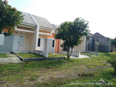 foto posisi tengah perumahan PESONA ALAM SUTRA
