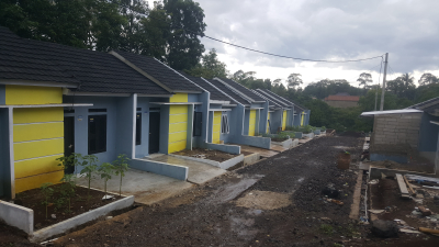 foto posisi tengah perumahan Juhut Indah Permai
