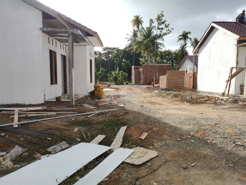 foto posisi tengah perumahan Mutiara Lamsiteh 2 Indah