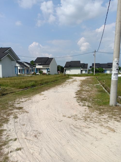 foto posisi tengah perumahan fatyyah regency