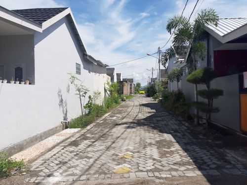 foto posisi tengah perumahan TAMAN ANGGREK