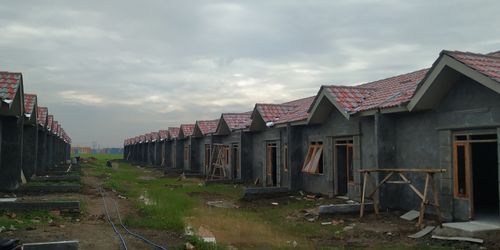foto posisi tengah perumahan Cibitung Royal Residence