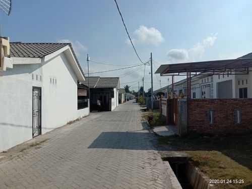 foto posisi tengah perumahan RUMAH PONDOK 6 TAHAP 2