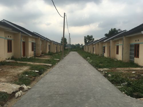 foto posisi tengah perumahan Villa Sakura Cikarang 