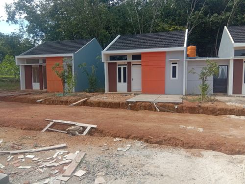 foto posisi tengah perumahan RATU RESIDENCE 
