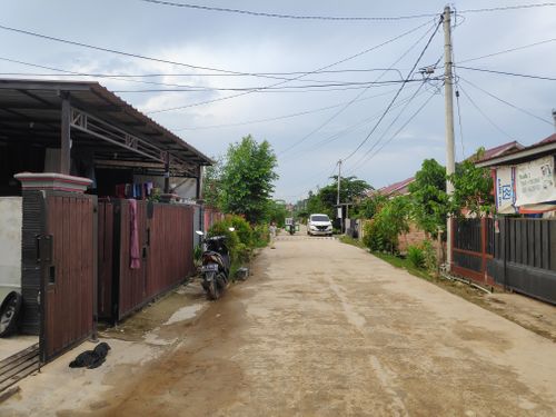 foto posisi tengah perumahan PESONA BUKIT BATUAH CH