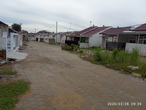 foto posisi tengah perumahan Griya Gong 2000