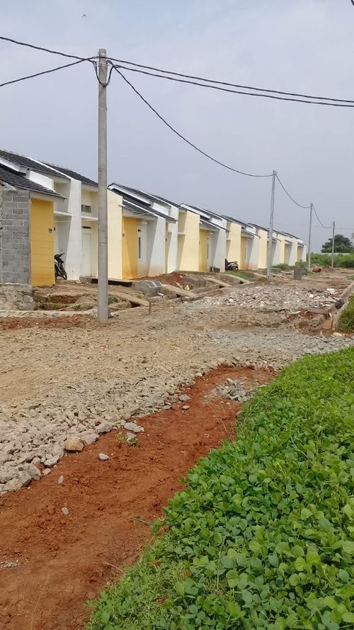 foto posisi tengah perumahan Pesona Rancabango Residence
