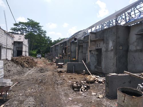 foto posisi tengah perumahan griya jogomerto asri
