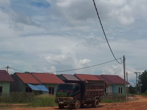 foto posisi tengah perumahan GRIYA TANJUNG WAHID