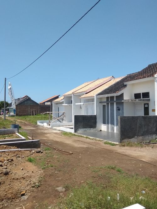 foto posisi tengah perumahan Perum marina regency