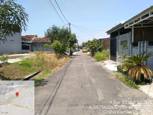 foto posisi tengah perumahan GRAHA KARTIKA PLUMBON