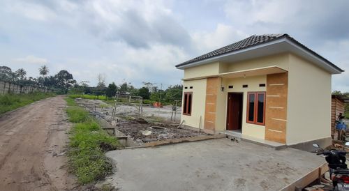 foto posisi tengah perumahan YUMNNA GRIYA INDAH 1