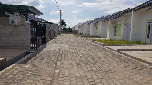 foto posisi tengah perumahan Mars Residence